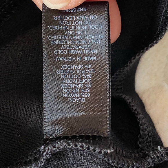 Express Black & White Stripe Crew Neck Short Sleeve Faux Leather Dress Top Small - Picture 4 of 4